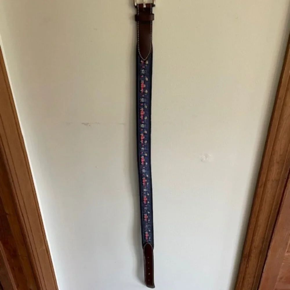 VINEYARD VINES Game Day Blue Ribbon D-Ring Belt Vintage 30
